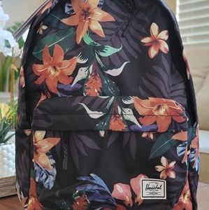 NWT Herschel Classic Backpack in Summer Floral